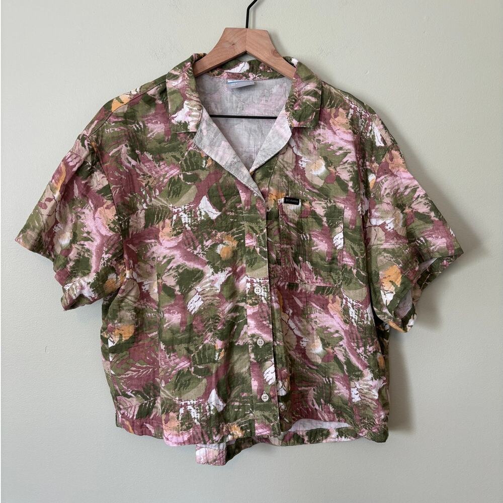 Columbia Women's Button Down Short Sleeve Floral Top Large